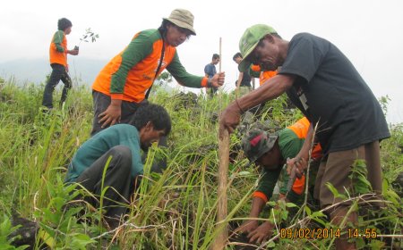 Fighting deforestation with faith: Indonesia’s ‘Green Troops’ guard the mount of Lemongan