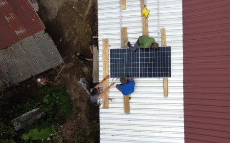 Panel Surya 4.360 WP untuk Masjid Al-Muharram Bantul