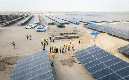 Akhiri Krisis Energi Berkepanjangan, Ladang Panel Surya Raksasa Dibangun di Aden